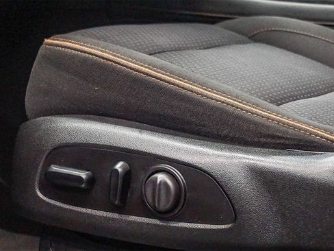 Used 2020 GMC Acadia AT4 image 20