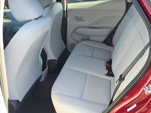 New 2026 Hyundai Kona SE image 10