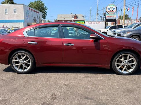 Used 2010 Nissan Maxima 3.5 SV w/ Sport Pkg FWD image 11