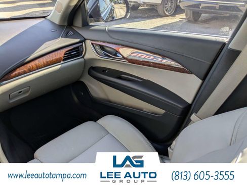 Used 2017 Cadillac ATS Luxury w/ Safety and Security Package RWD image 15