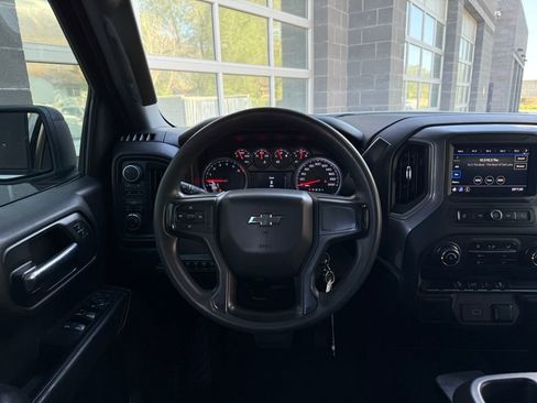 Used 2020 Chevrolet Silverado 1500 Custom Trail Boss w/ Custom Convenience Package AWD/4WD image 38