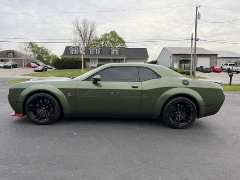 Used 2021 Dodge Challenger R/T Scat Pack image 4