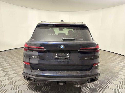 New 2026 BMW X5 xDrive40i w/ M Sport Package AWD/4WD image 2