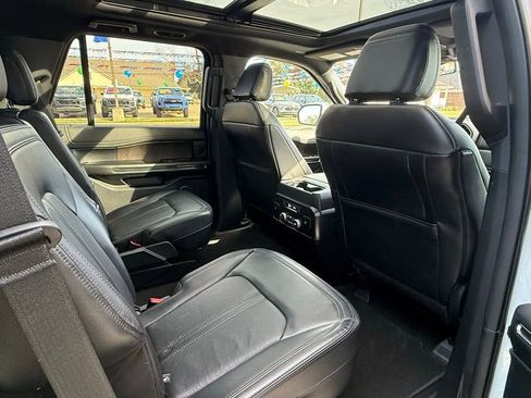 Used 2021 Ford Expedition Limited AWD/4WD image 33