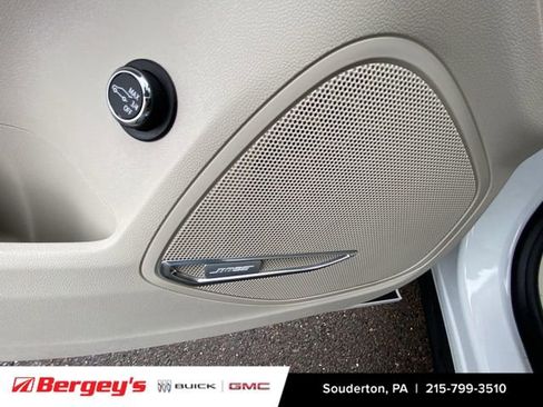 Certified 2023 Buick Envision Avenir image 28