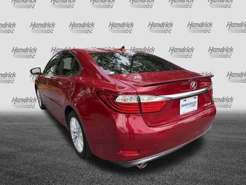 Used 2013 Lexus ES 350 w/ Luxury Pkg FWD image 7