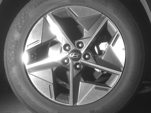 Used 2025 Hyundai Tucson SEL FWD image 13