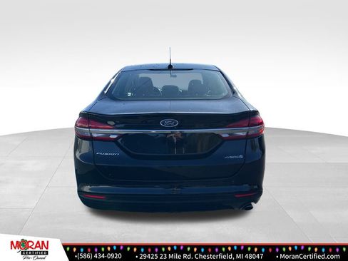 Used 2018 Ford Fusion S image 4