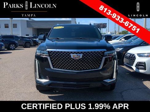 Used 2022 Cadillac Escalade Premium Luxury AWD/4WD image 2
