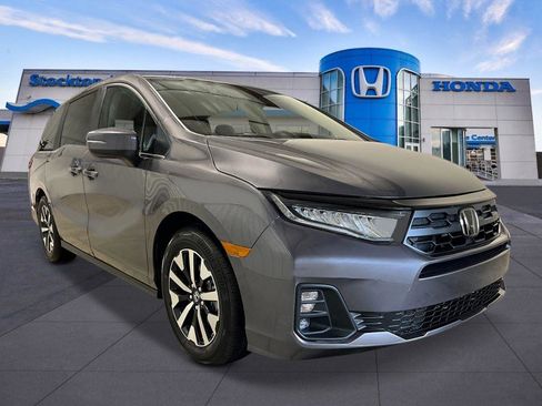New 2026 Honda Odyssey EX-L image 8