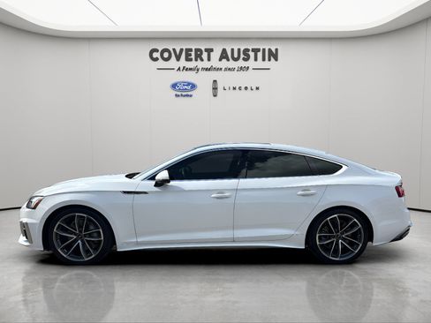 Used 2021 Audi A5 2.0T Premium Plus AWD/4WD image 2