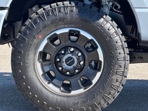 New 2026 Ford F250 Lariat w/ Tremor Off-Road Package image 26