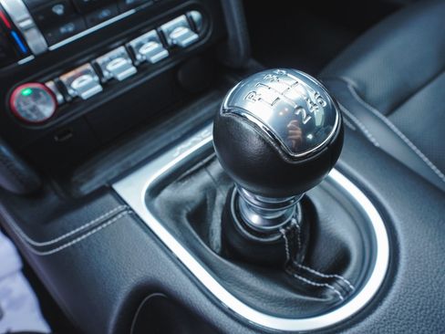 Used 2022 Ford Mustang GT Premium w/ Equipment Group 401A image 27