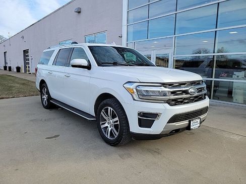 Used 2023 Ford Expedition Max Limited image 1