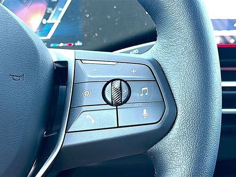 New 2026 BMW X2 xDrive28i w/ Technology Package AWD/4WD image 19