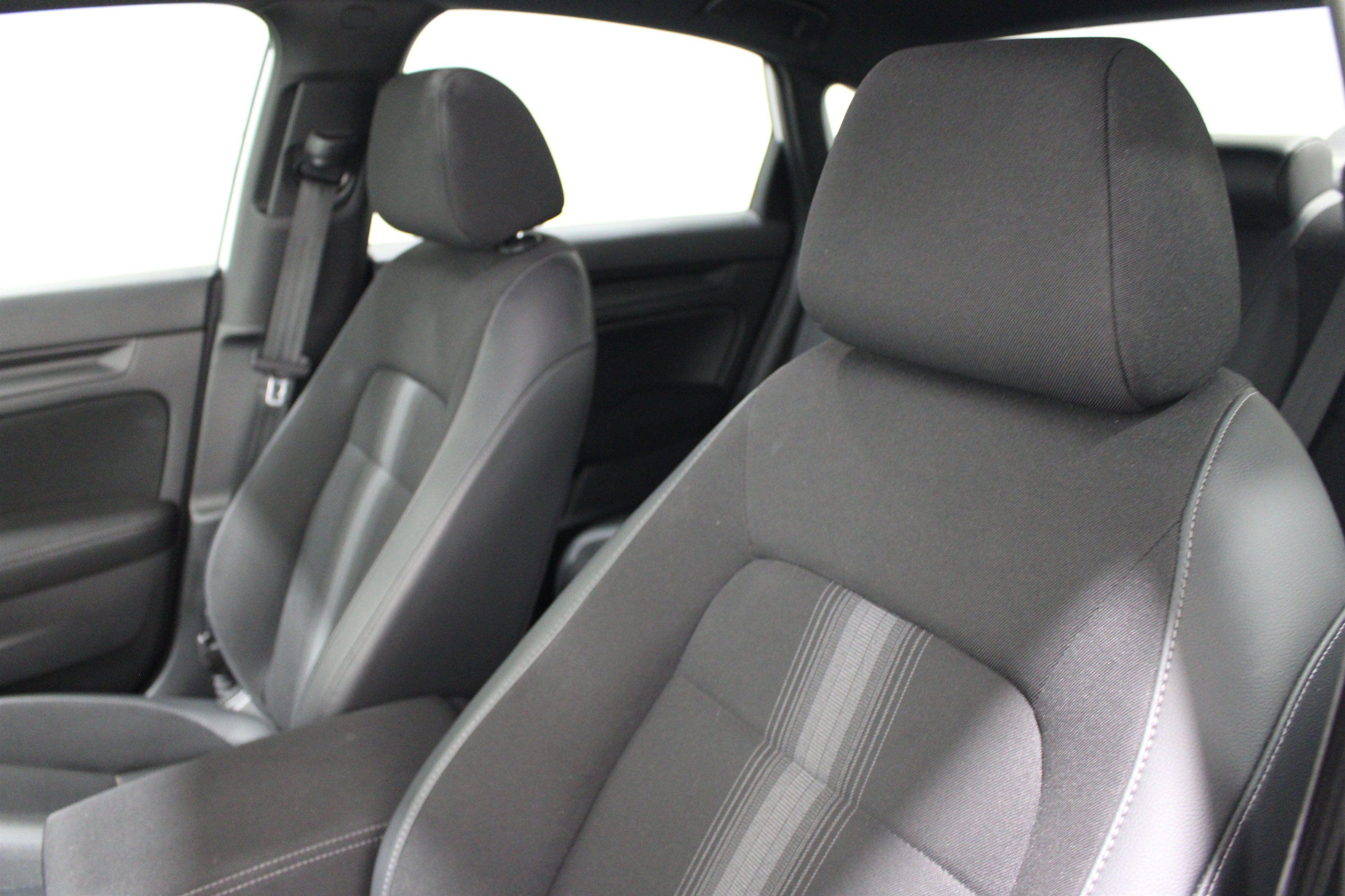 Used 2023 Honda Civic Sport image 4
