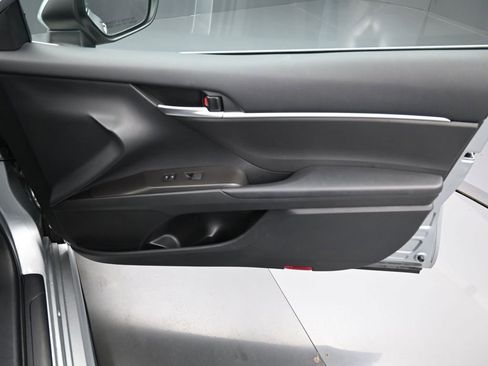 Certified 2023 Toyota Camry SE FWD image 34