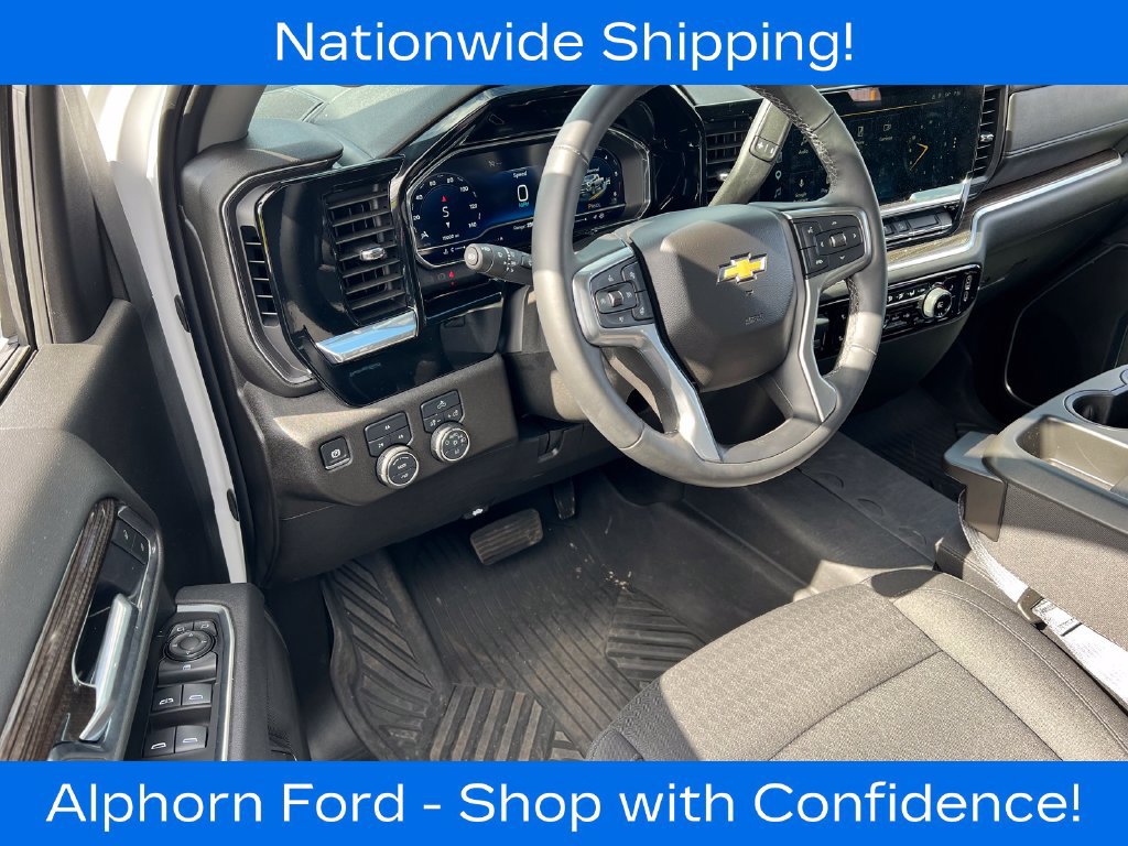 Used 2025 Chevrolet Silverado 2500 LT AWD/4WD image 7