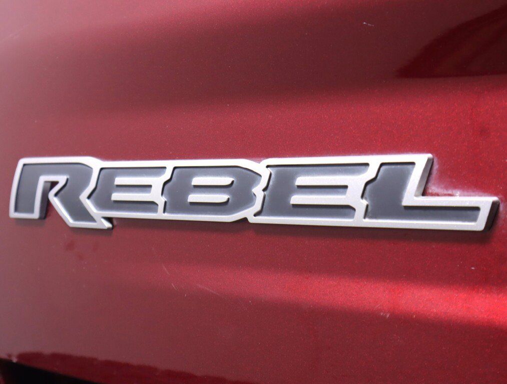 Used 2018 RAM 1500 Rebel w/ Ram 1500 Black Rebel Group AWD/4WD image 39