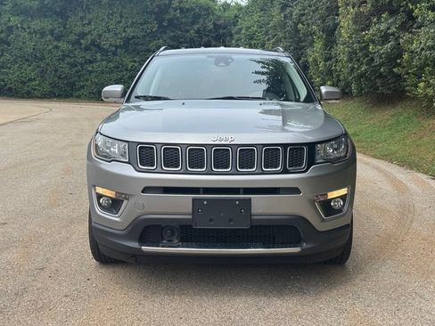 Used 2021 Jeep Compass Limited AWD/4WD image 3