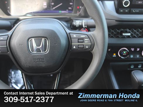 Certified 2025 Honda Accord SE image 13