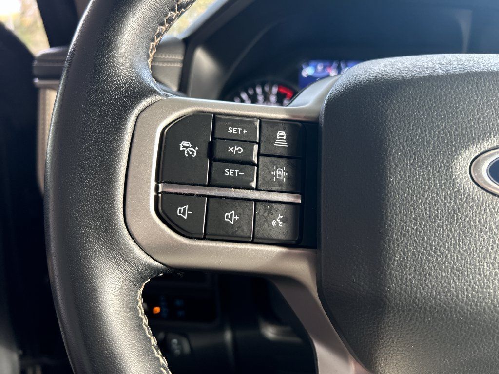 Used 2024 Ford Expedition Max Limited RWD image 17