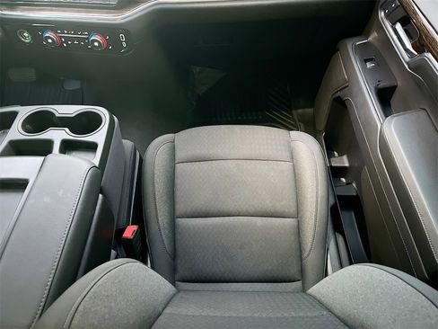 Used 2024 GMC Sierra 1500 Elevation image 23