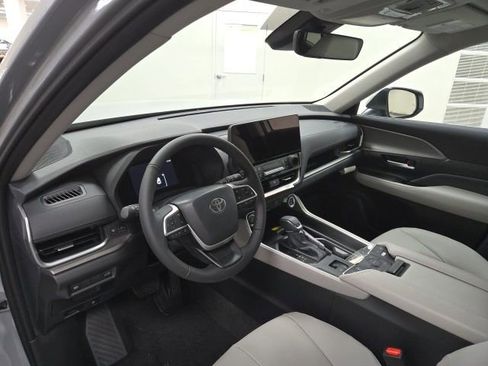 New 2026 Toyota Grand Highlander AWD image 22
