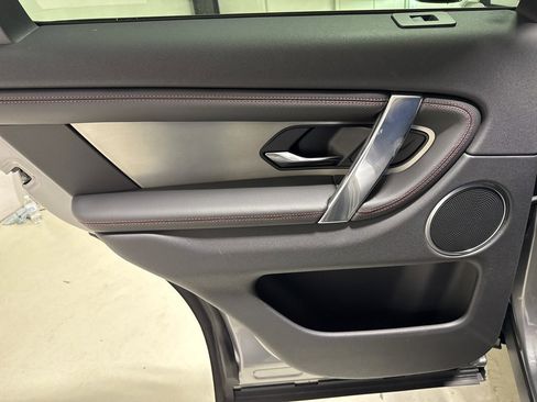 Used 2023 Land Rover Discovery Sport S R-Dynamic image 26