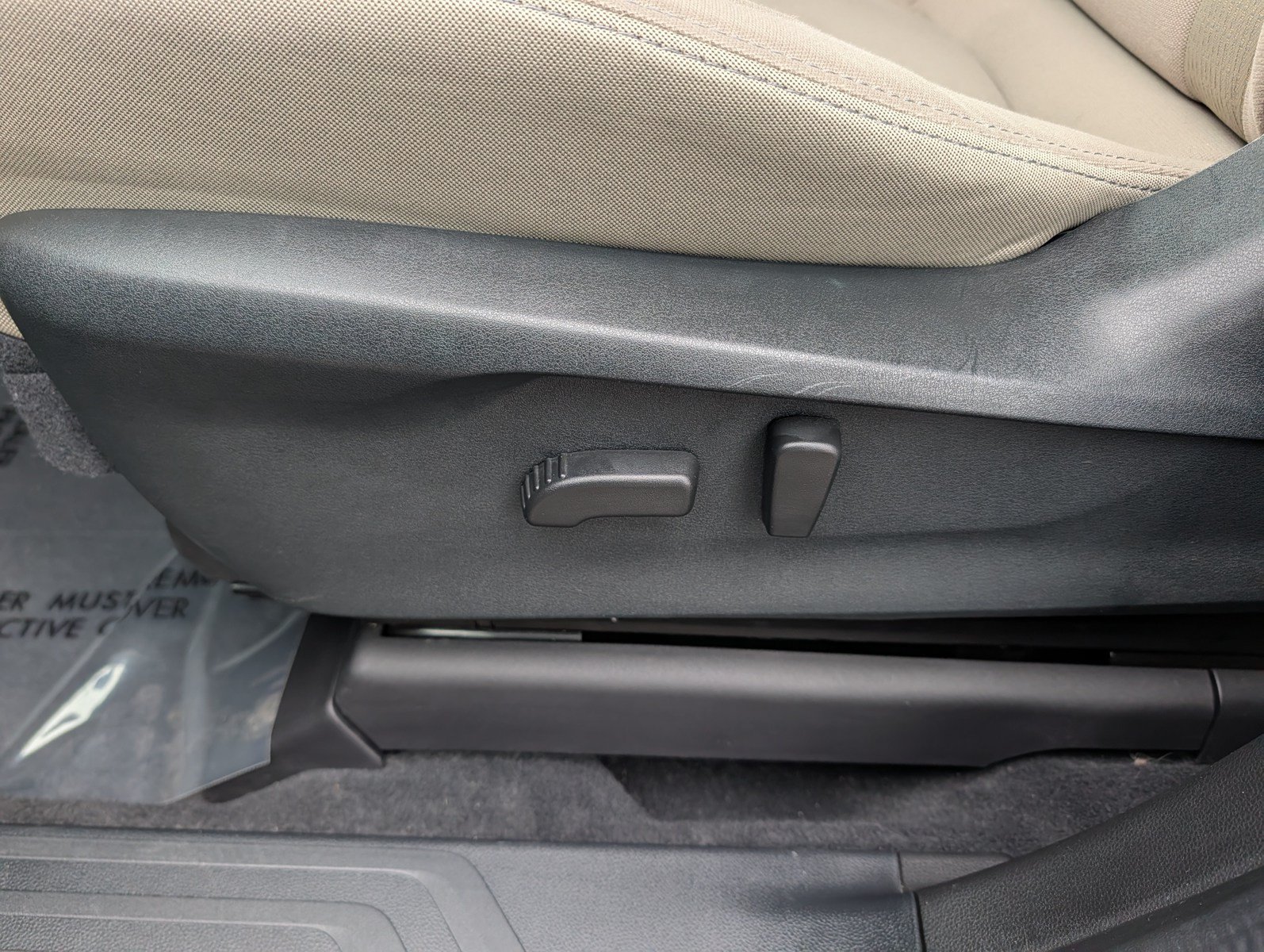 Used 2025 Subaru Ascent Premium AWD/4WD image 19