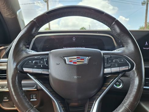 Used 2022 Cadillac Escalade Premium Luxury w/ Performance Package RWD image 19