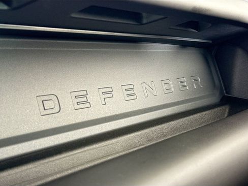 Used 2025 Land Rover Defender 130 S AWD/4WD image 22
