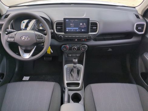 New 2026 Hyundai Venue SE image 16