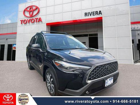 Certified 2023 Toyota Corolla Cross XLE w/ Convenience Package AWD/4WD image 2