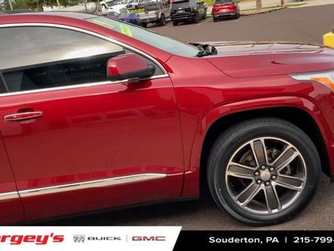 Used 2019 GMC Acadia Denali AWD/4WD image 11
