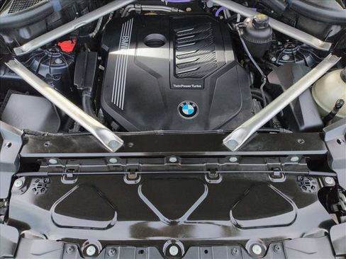 Used 2022 BMW X5 sDrive40i w/ M Sport Package image 24