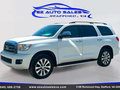 Used 2015 Toyota Sequoia Limited AWD/4WD image 1