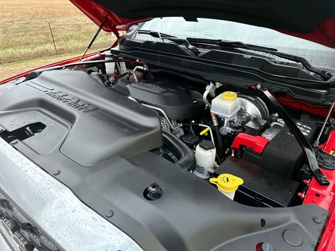 Used 2024 RAM 2500 Big Horn w/ Bed Utility Group image 24