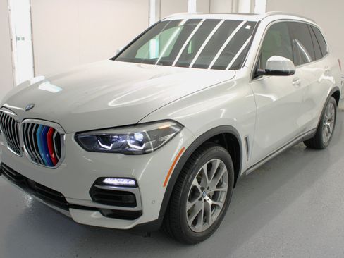 Used 2019 BMW X5 xDrive40i image 4