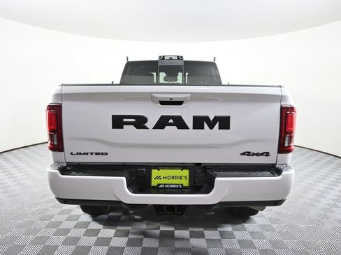 Used 2025 RAM 3500 Limited AWD/4WD image 5