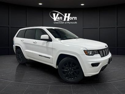 Used 2017 Jeep Grand Cherokee Altitude