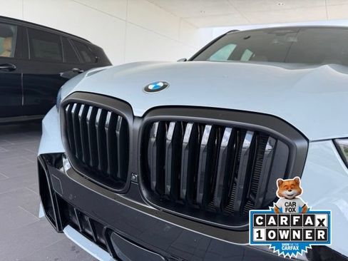 Used 2024 BMW X5 xDrive40i w/ M Sport Package AWD/4WD image 2
