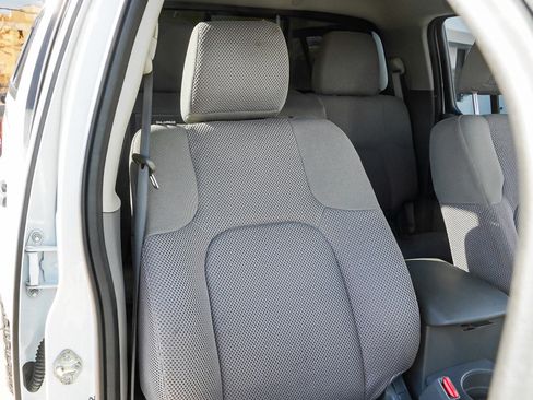 Used 2017 Nissan Frontier SV w/ SV Value Truck Package image 22