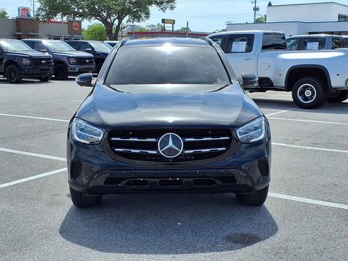 Used 2022 Mercedes-Benz GLC 300 image 2
