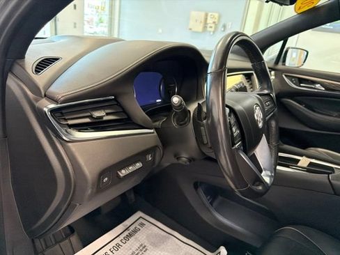 Used 2024 Buick Enclave Avenir w/ Avenir Technology Package AWD/4WD image 25