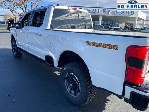 Used 2024 Ford F350 Platinum w/ Tremor Off-Road Package image 40