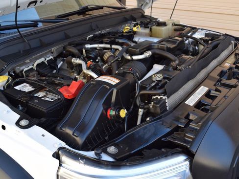Used 2014 Ford F550 4x4 Crew Cab Super Duty image 31