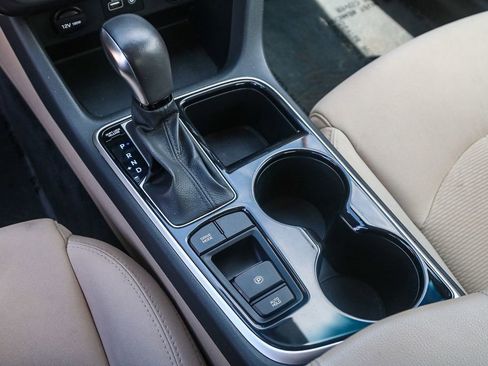 Used 2018 Hyundai Sonata SEL w/ Tech Package 02 image 19