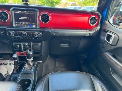 Used 2021 Jeep Gladiator Rubicon AWD/4WD image 22