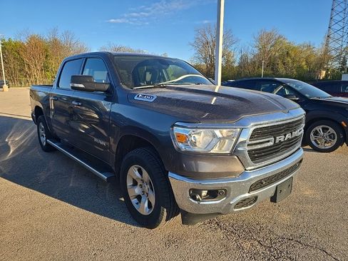 Used 2019 RAM 1500 Big Horn AWD/4WD image 2